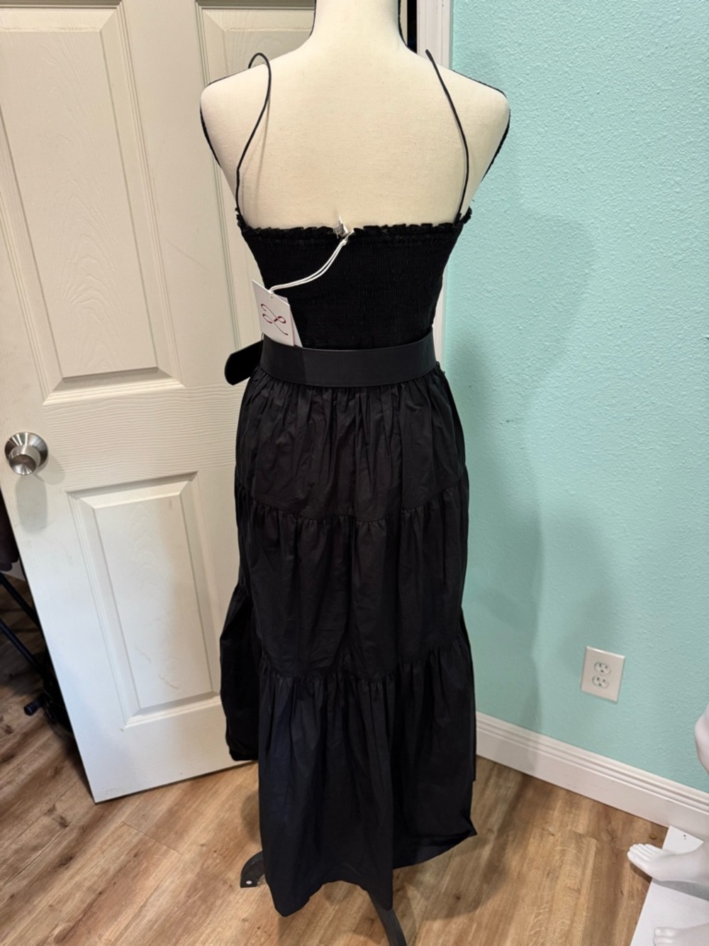 L'Academie The Nour Midi Dress in Black NWT - Picture 4 of 6